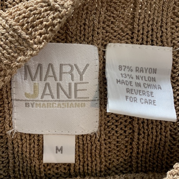 Mary Jane by Marcasiano top - Picture 5 of 5